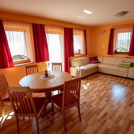 Vineyard Cottage Pod Piramido Dobrnic Bagian luar foto