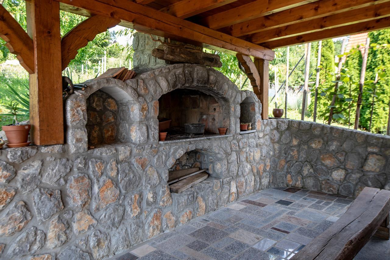 Vineyard Cottage Pod Piramido Dobrnic Bagian luar foto